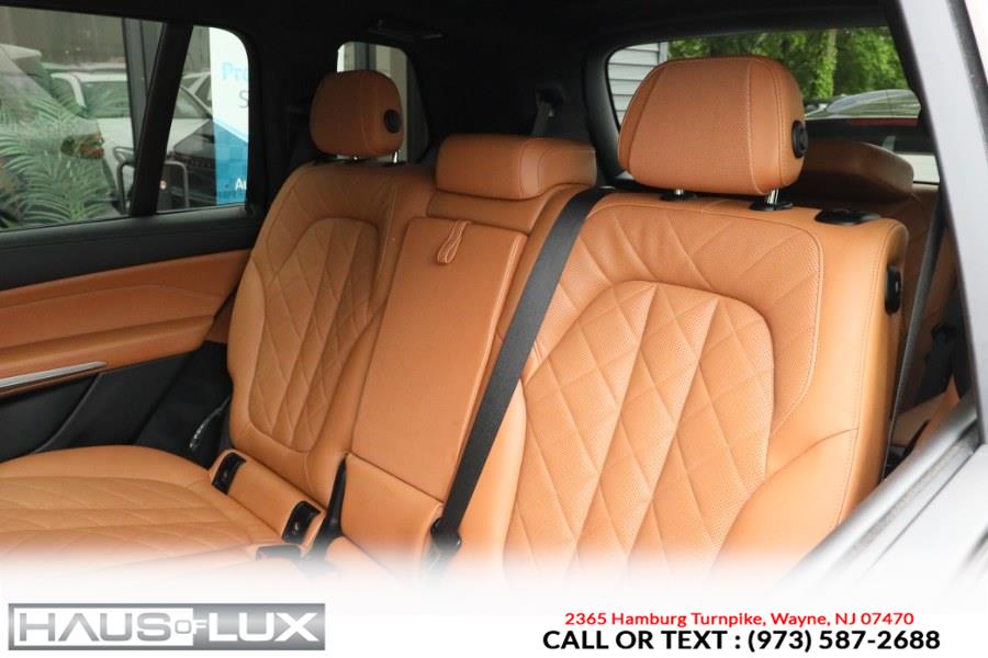 2023 BMW X7 xDrive40i Sports Activity Vehi photo