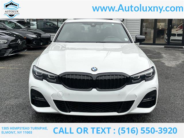 2022 BMW 3-Series 330i xDrive photo