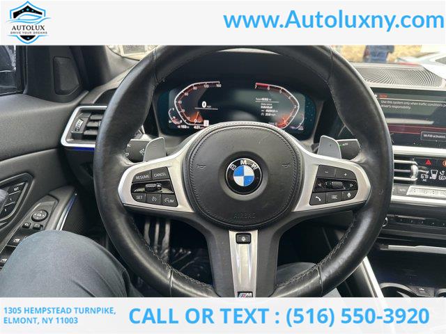 2022 BMW 3-Series 330i xDrive photo