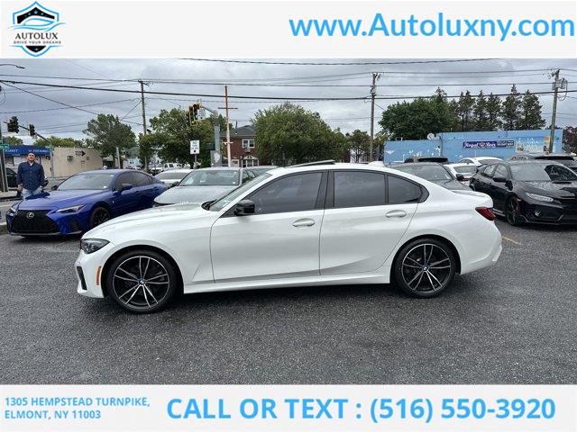2022 BMW 3-Series 330i xDrive photo