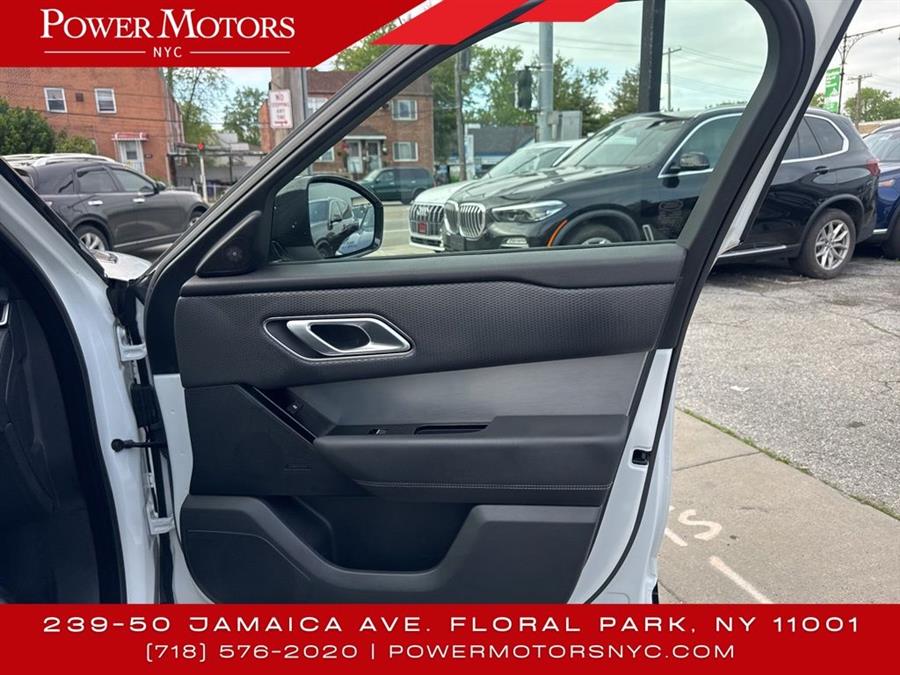 2022 Land Rover Range Rover Velar P250 R-Dynamic S photo