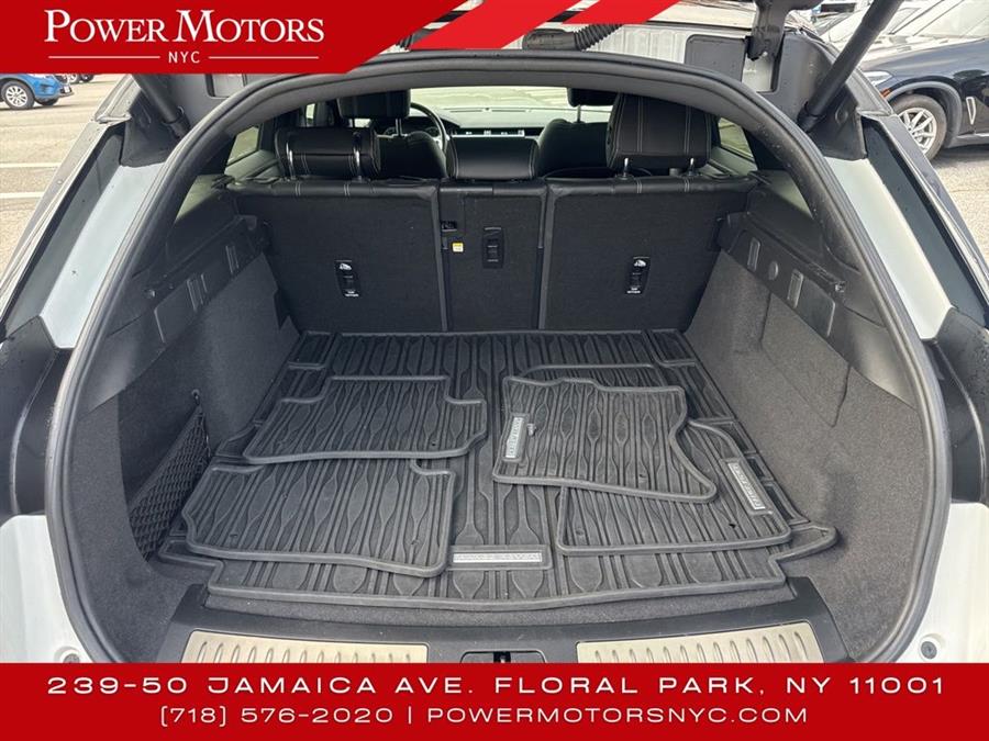 2022 Land Rover Range Rover Velar P250 R-Dynamic S photo