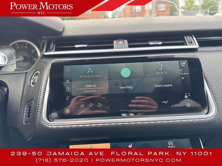 2022 Land Rover Range Rover Velar P250 R-Dynamic S photo