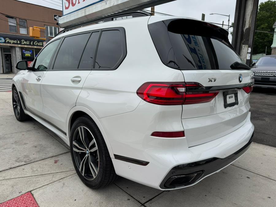 2020 BMW X7 M50i Sports Activity Vehicle photo