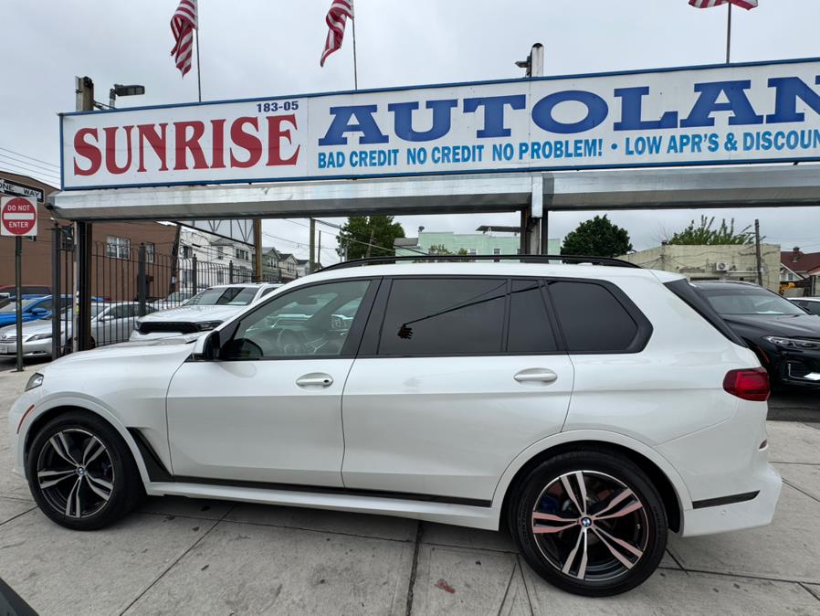 2020 BMW X7 M50i Sports Activity Vehicle photo