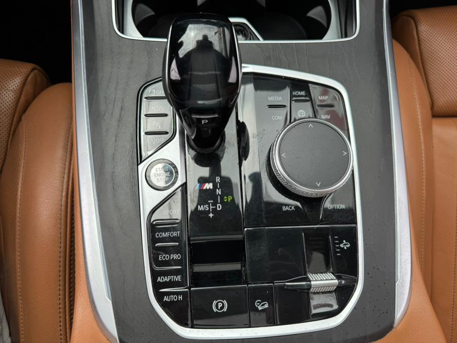 2020 BMW X7 M50i Sports Activity Vehicle photo