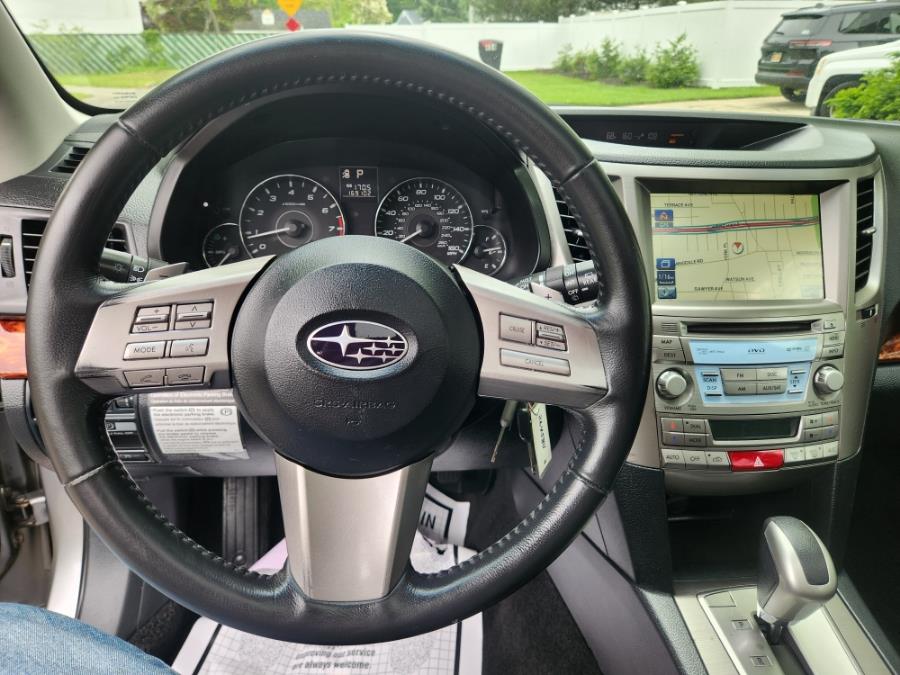 2011 Subaru Outback 3.6R Limited photo