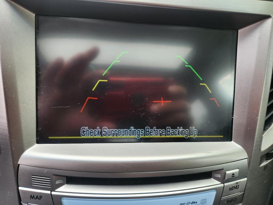 2011 Subaru Outback 3.6R Limited photo
