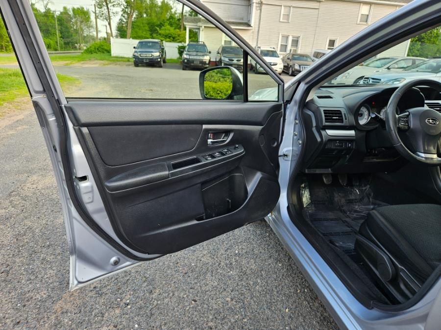 2013 Subaru Impreza 2.0i Premium photo