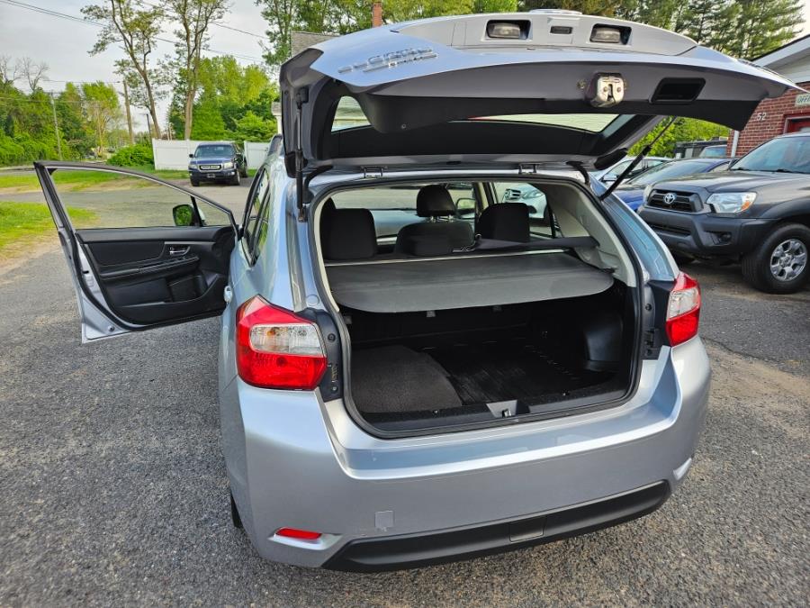 2013 Subaru Impreza 2.0i Premium photo
