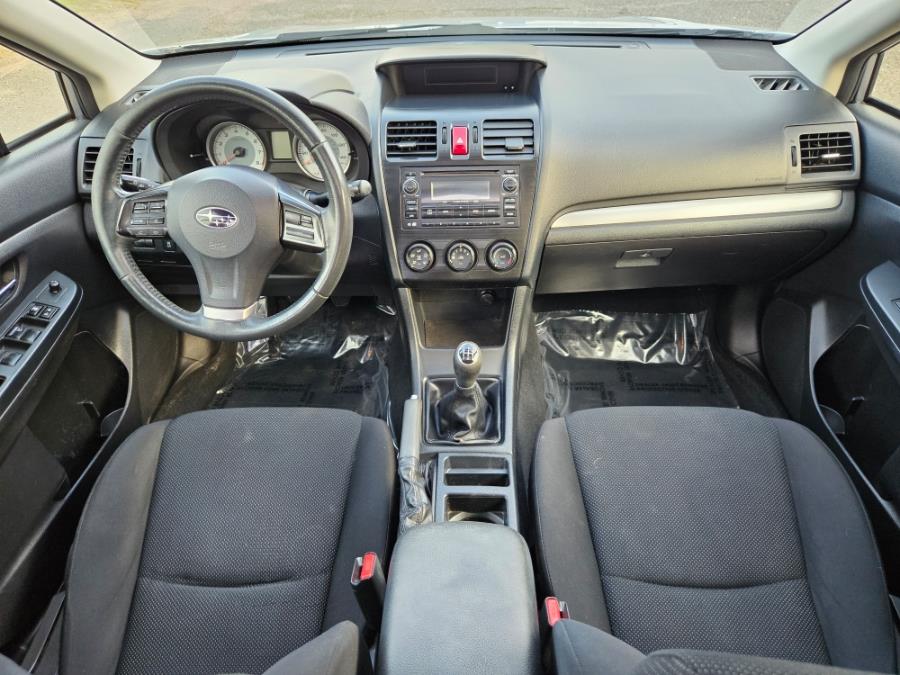 2013 Subaru Impreza 2.0i Premium photo