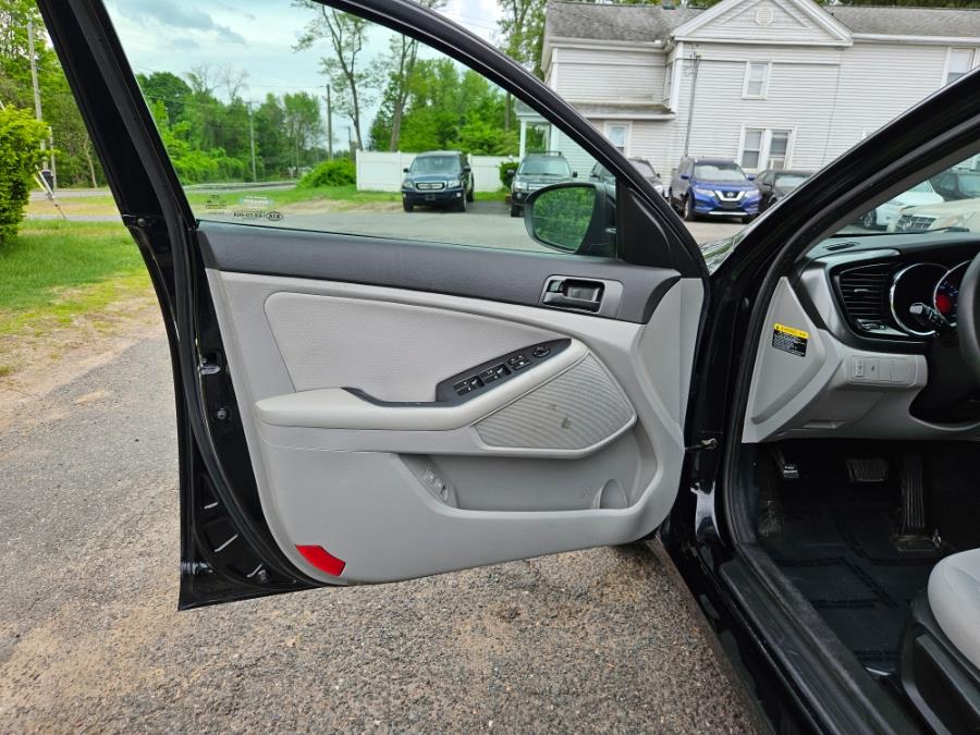 2013 Kia Optima LX photo