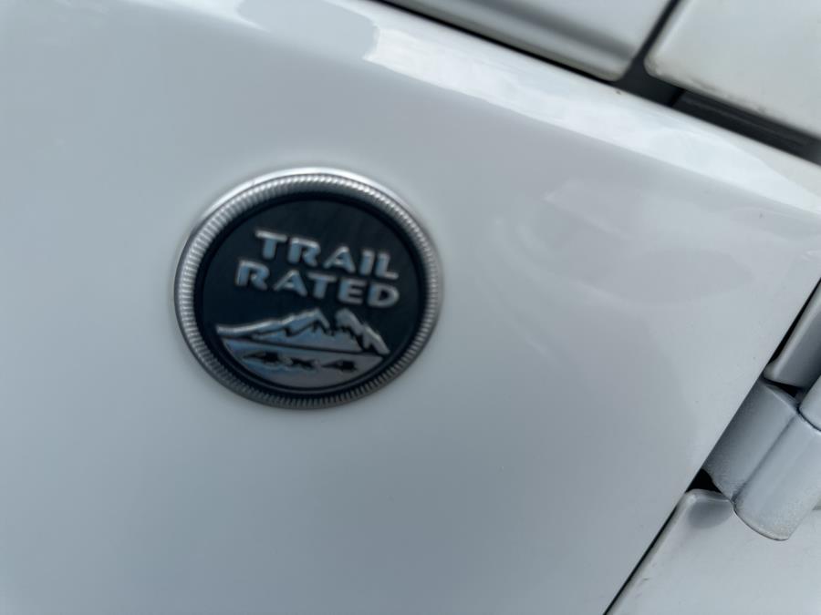 2015 Jeep Wrangler Unlimited 4WD 4dr Sahara photo