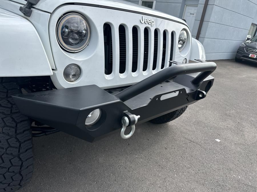 2015 Jeep Wrangler Unlimited 4WD 4dr Sahara photo