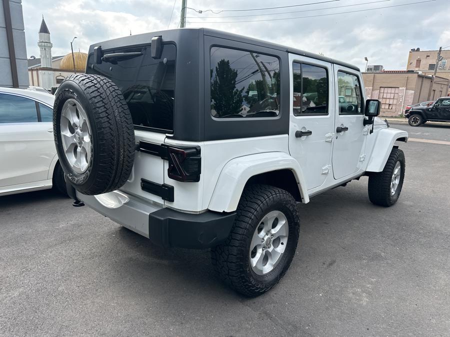 2015 Jeep Wrangler Unlimited 4WD 4dr Sahara photo