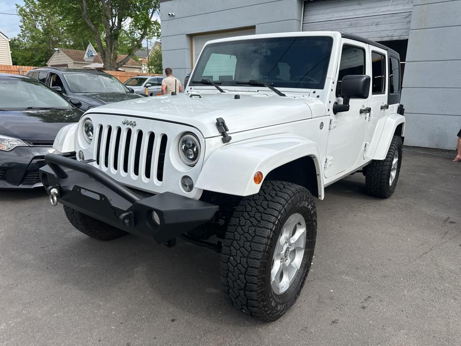 2015 Jeep Wrangler Unlimited 4WD 4dr Sahara photo