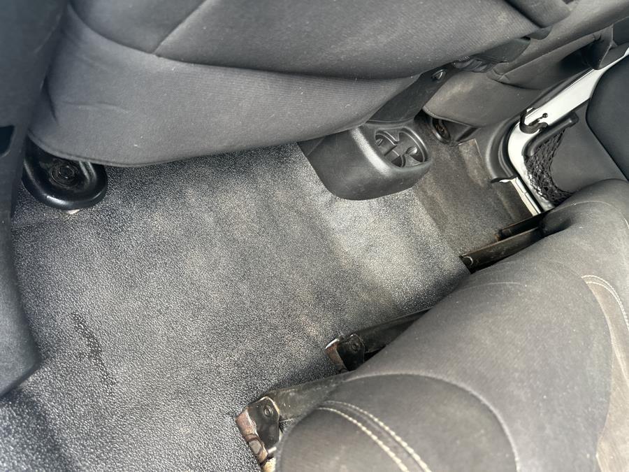 2015 Jeep Wrangler Unlimited 4WD 4dr Sahara photo