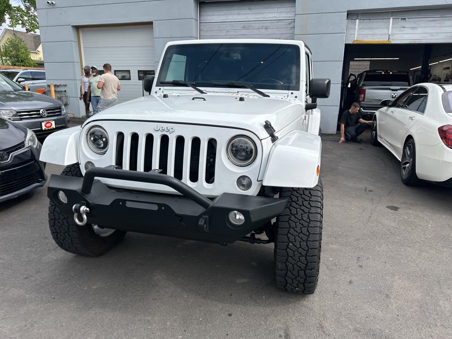 2015 Jeep Wrangler Unlimited 4WD 4dr Sahara photo