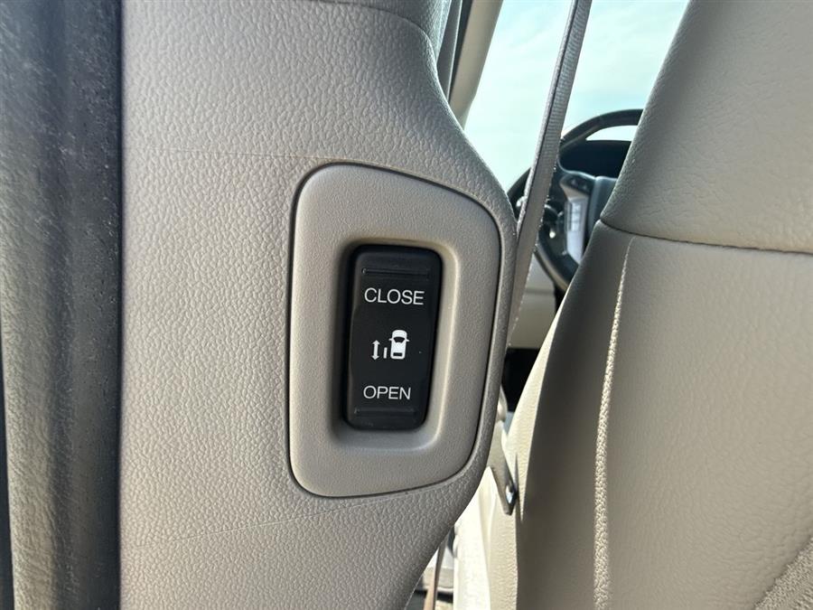 2015 Honda Odyssey EX-L photo