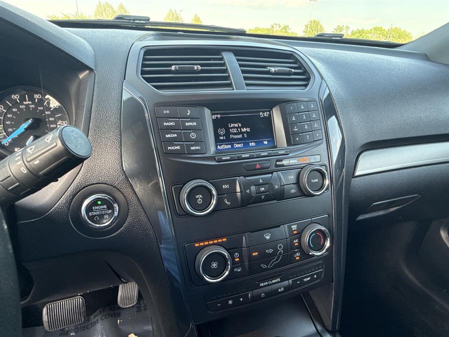 2018 Ford Explorer XLT photo