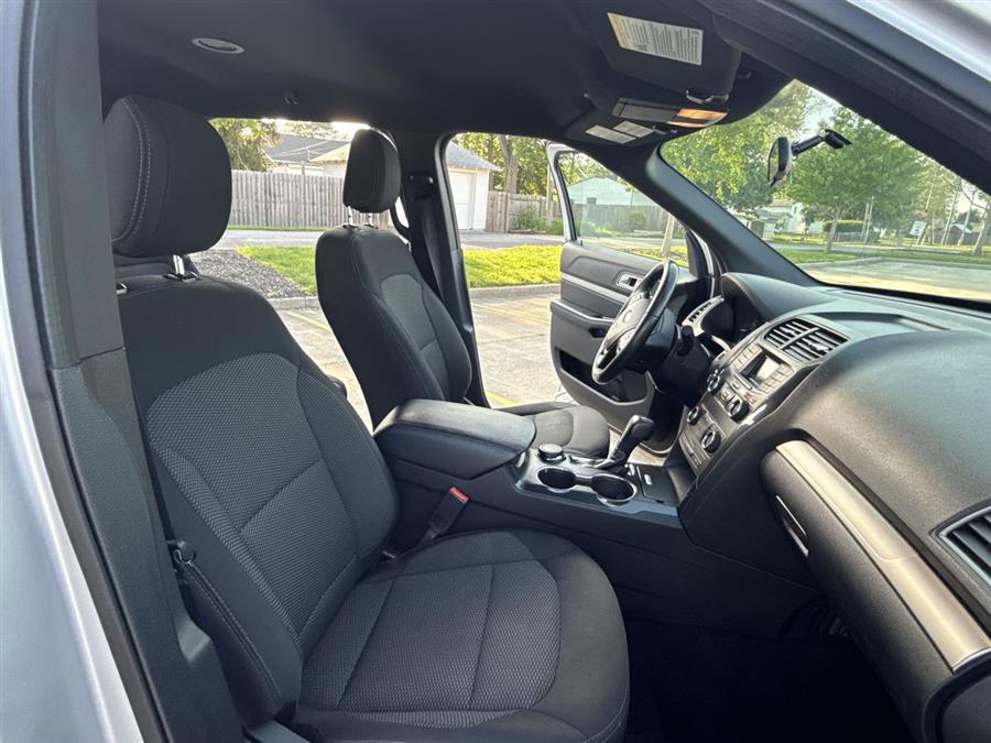 2018 Ford Explorer XLT photo
