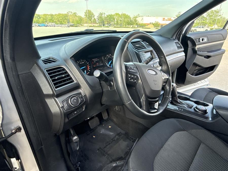 2018 Ford Explorer XLT photo