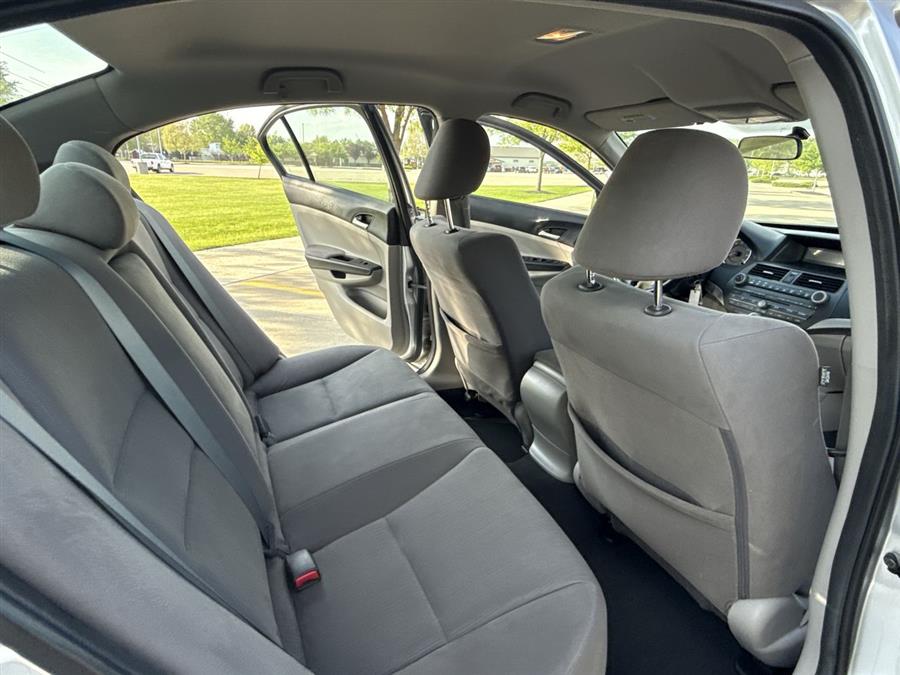 2012 Honda Accord LX-P photo
