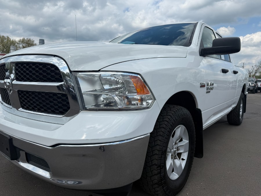 2019 RAM 1500 Classic ST 4x4 Quad Cab 6''4