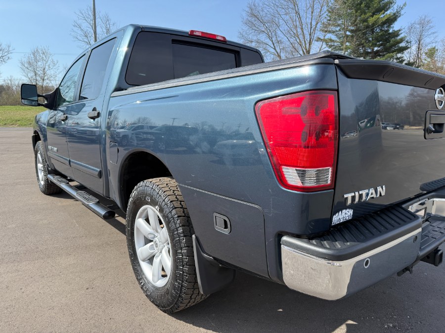 2013 Nissan Titan SV photo