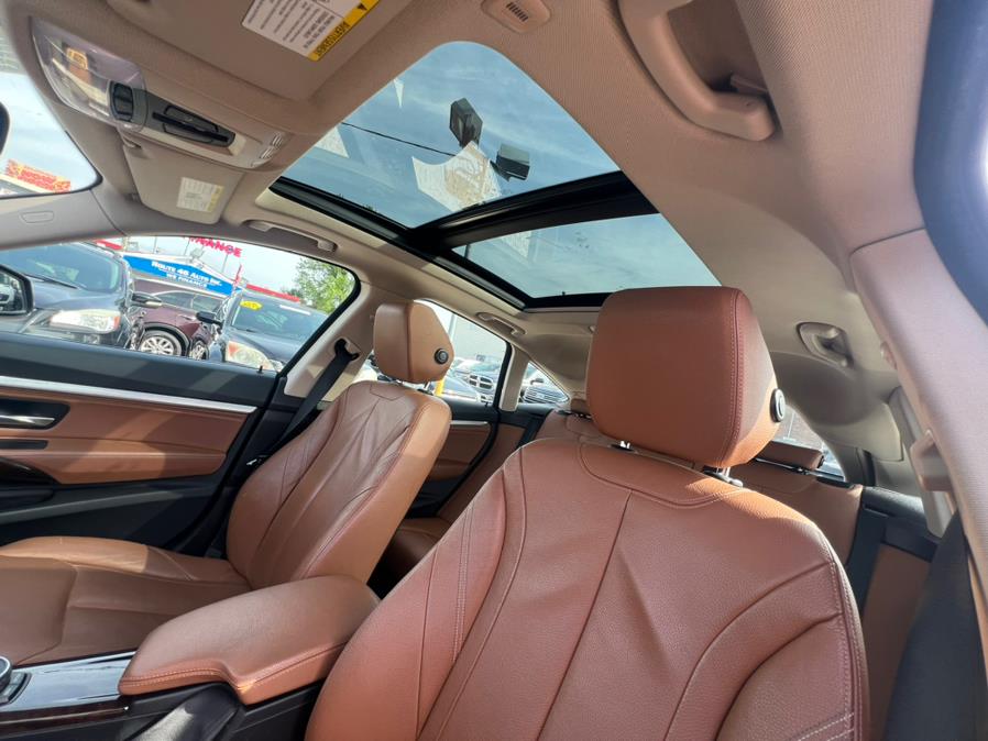 2015 BMW 3-Series 5dr 328i xDrive Gran Turismo A photo