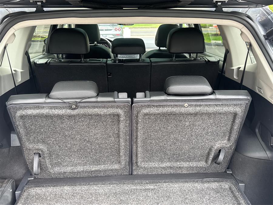 2020 Volkswagen Tiguan 2.0T SEL 4MOTION photo