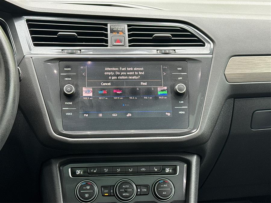 2020 Volkswagen Tiguan 2.0T SEL 4MOTION photo