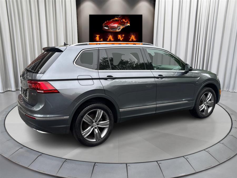 2020 Volkswagen Tiguan 2.0T SEL 4MOTION photo
