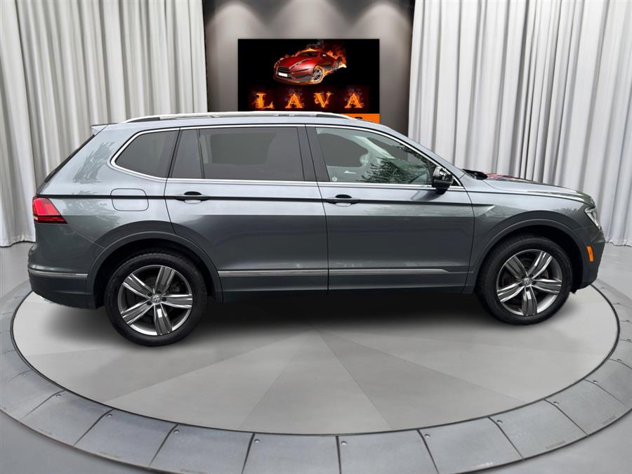 2020 Volkswagen Tiguan 2.0T SEL 4MOTION photo