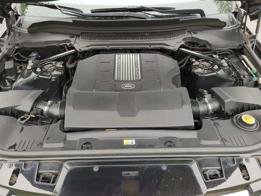 2015 Land Rover Range Rover Sport 4WD 4dr HSE photo