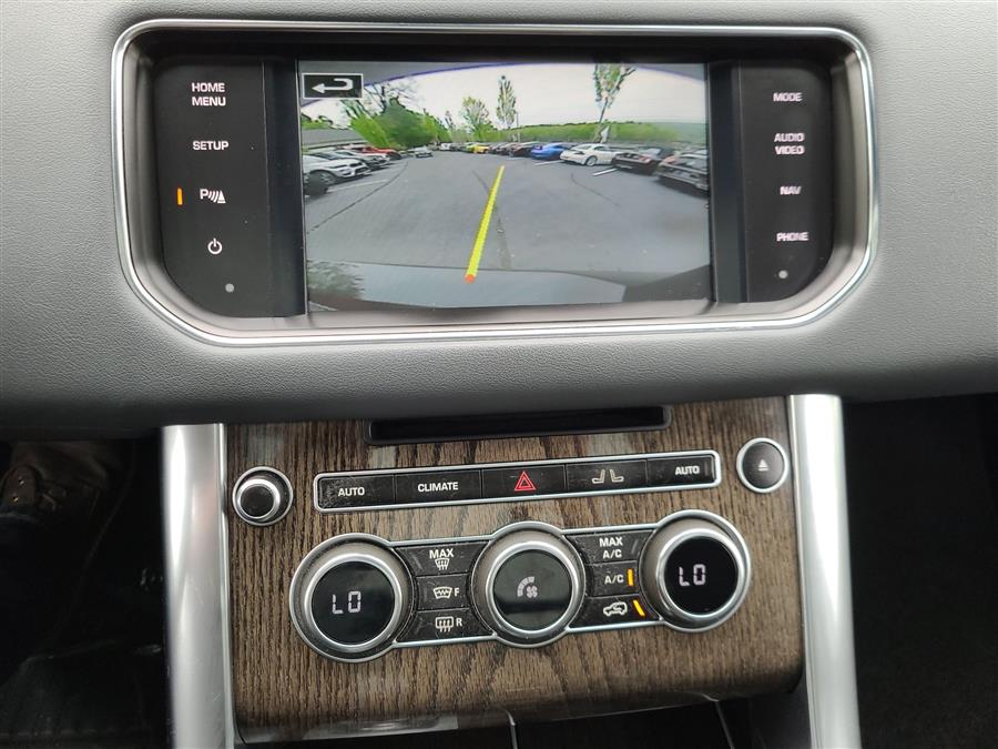 2015 Land Rover Range Rover Sport 4WD 4dr HSE photo