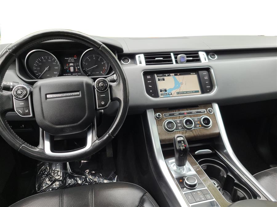 2015 Land Rover Range Rover Sport 4WD 4dr HSE photo