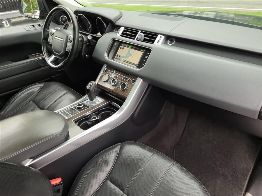 2015 Land Rover Range Rover Sport 4WD 4dr HSE photo