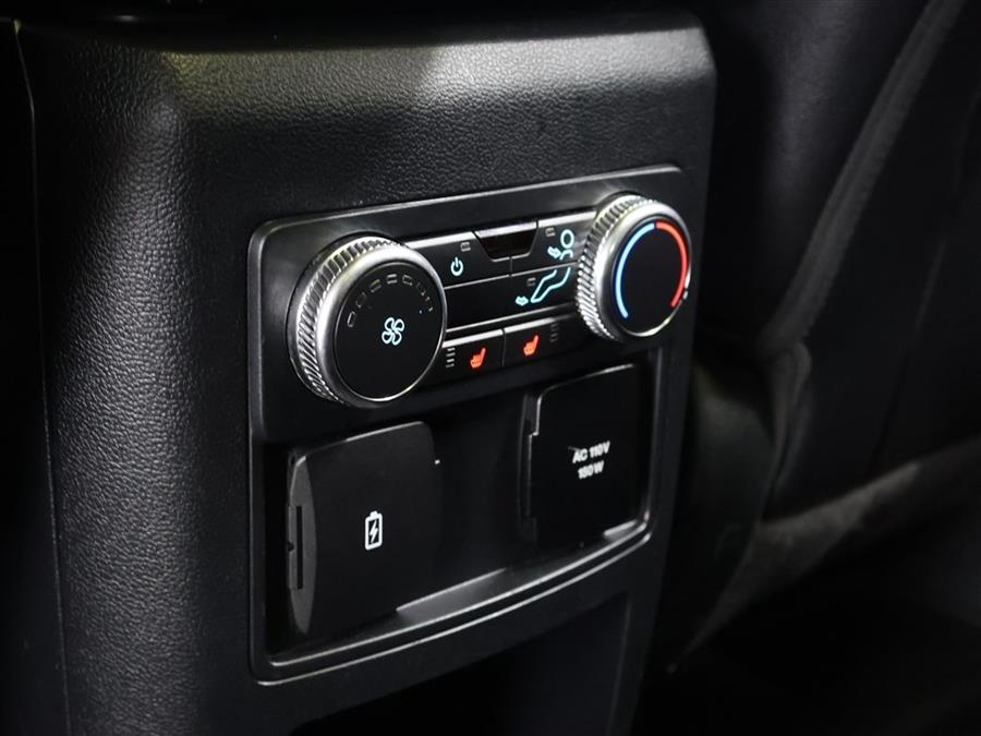 2021 Ford Explorer ST photo