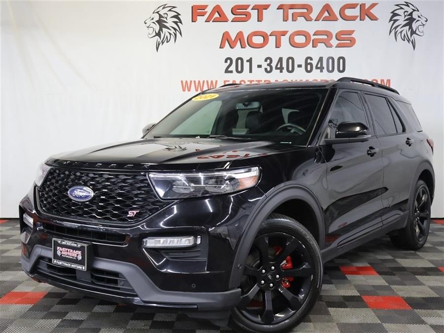 2021 Ford Explorer ST photo