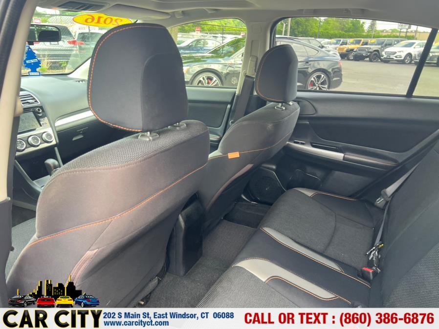 2016 Subaru Crosstrek 5dr CVT 2.0i Premium photo