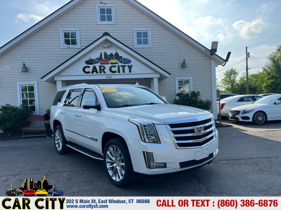 2017 Cadillac Escalade 4WD 4dr Luxury photo