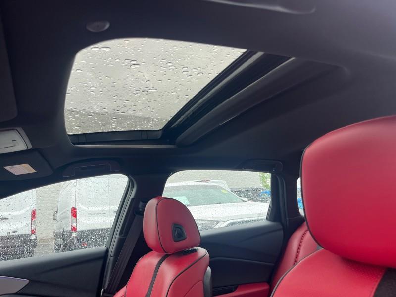 2022 Acura TLX w/A-Spec Package photo