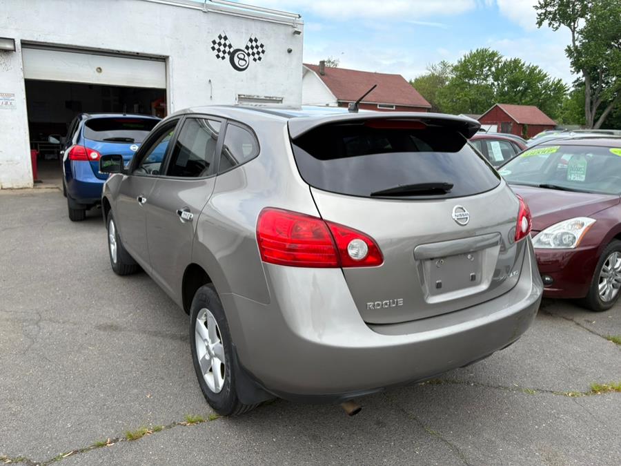 2010 Nissan Rogue S photo