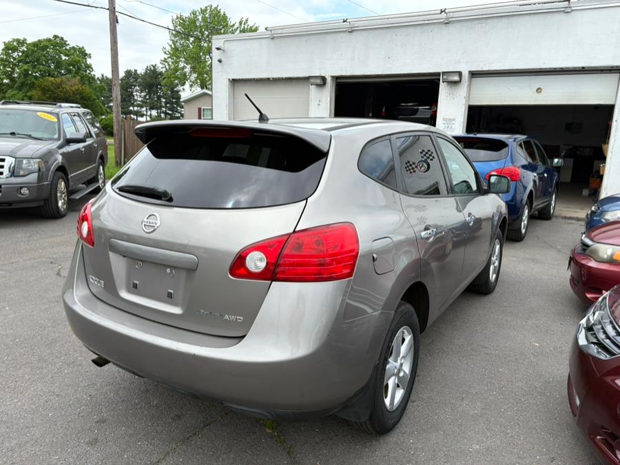 2010 Nissan Rogue S photo