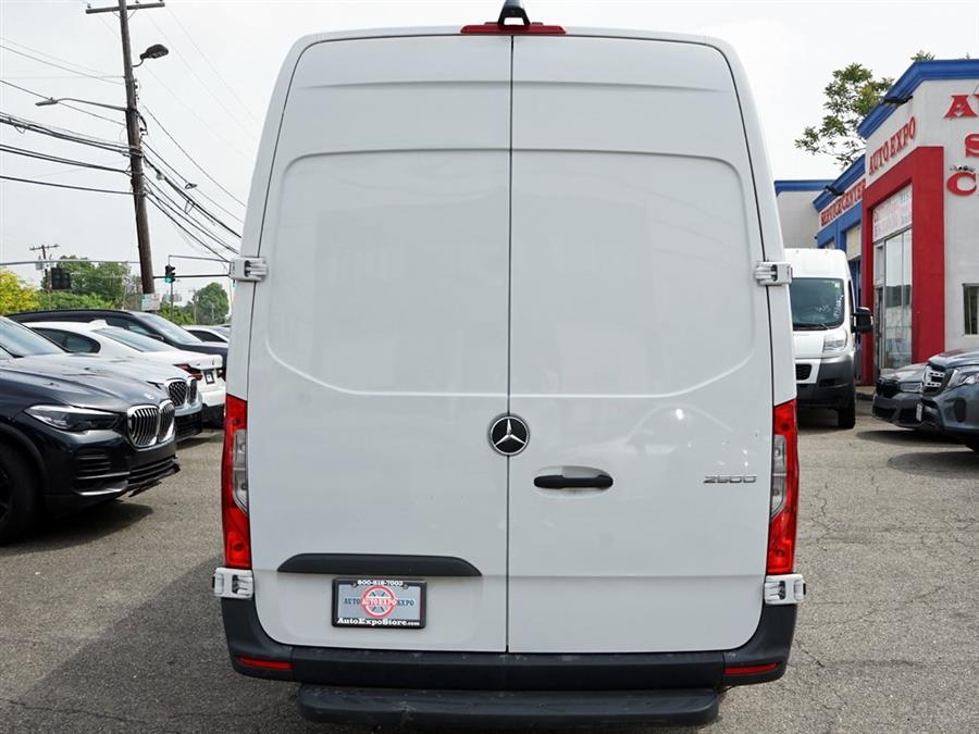 2023 Mercedes-Benz Sprinter 2500 Cargo 170 WB photo