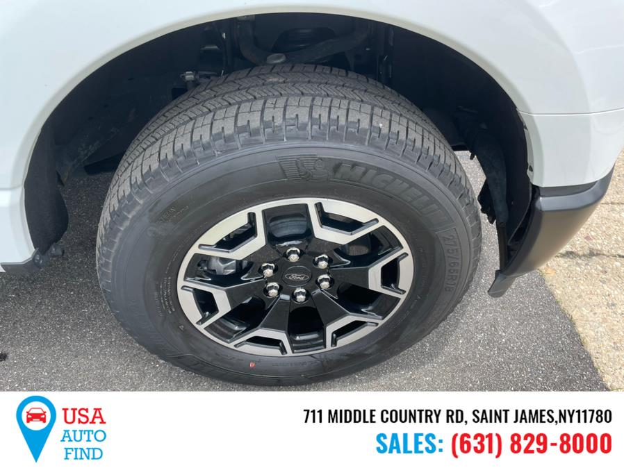 2022 Ford F-150 Lightning Pro 4WD SuperCrew 5.5'' Box photo