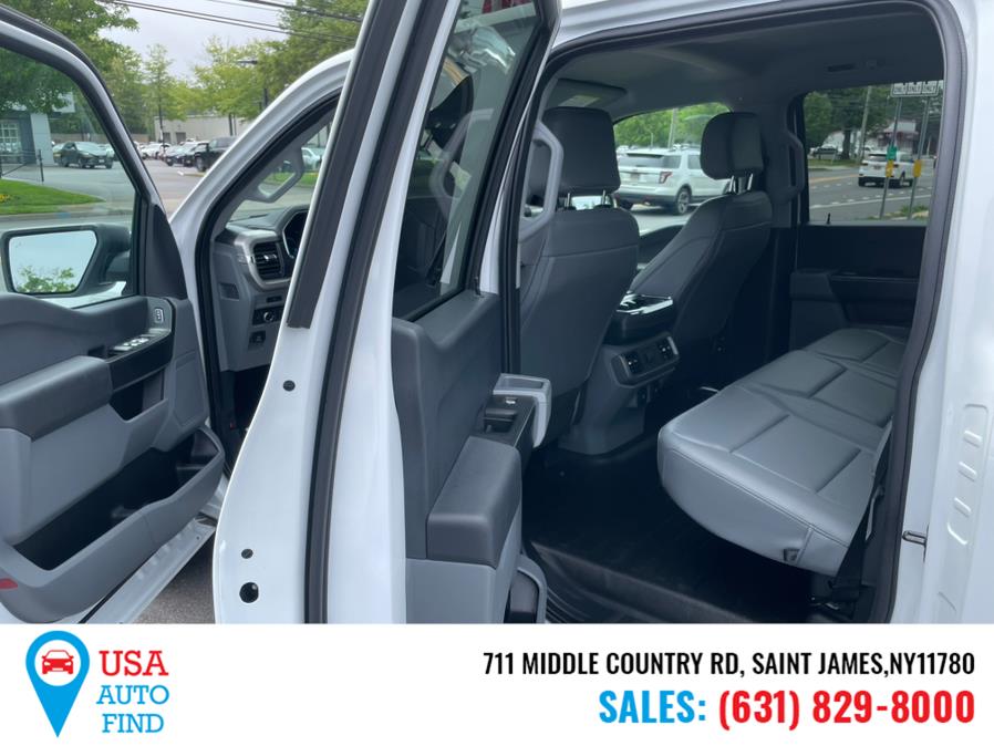 2022 Ford F-150 Lightning Pro 4WD SuperCrew 5.5'' Box photo