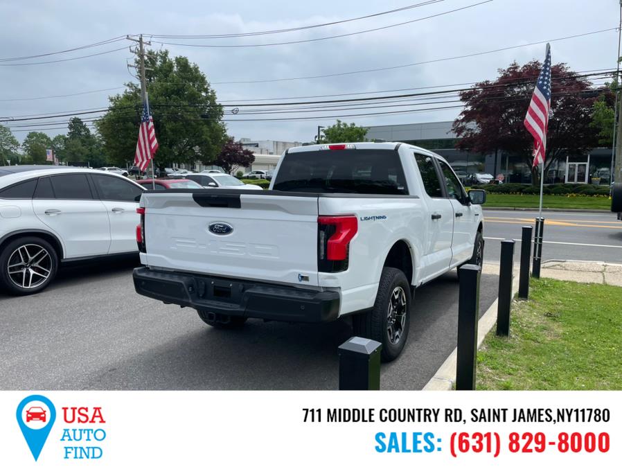 2022 Ford F-150 Lightning Pro 4WD SuperCrew 5.5'' Box photo