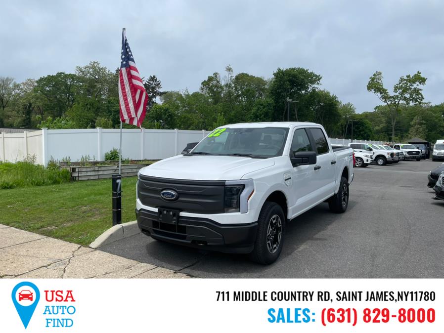2022 Ford F-150 Lightning Pro 4WD SuperCrew 5.5'' Box photo